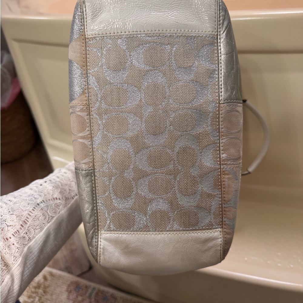 Coach Elegant Silver and Cream patchwork Tote Bag - image 8